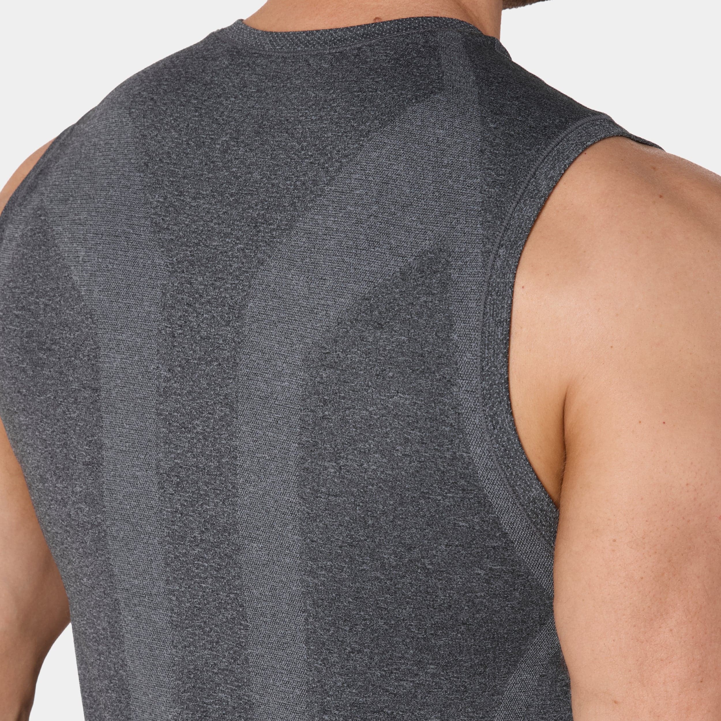 Seamless Tank — view 5