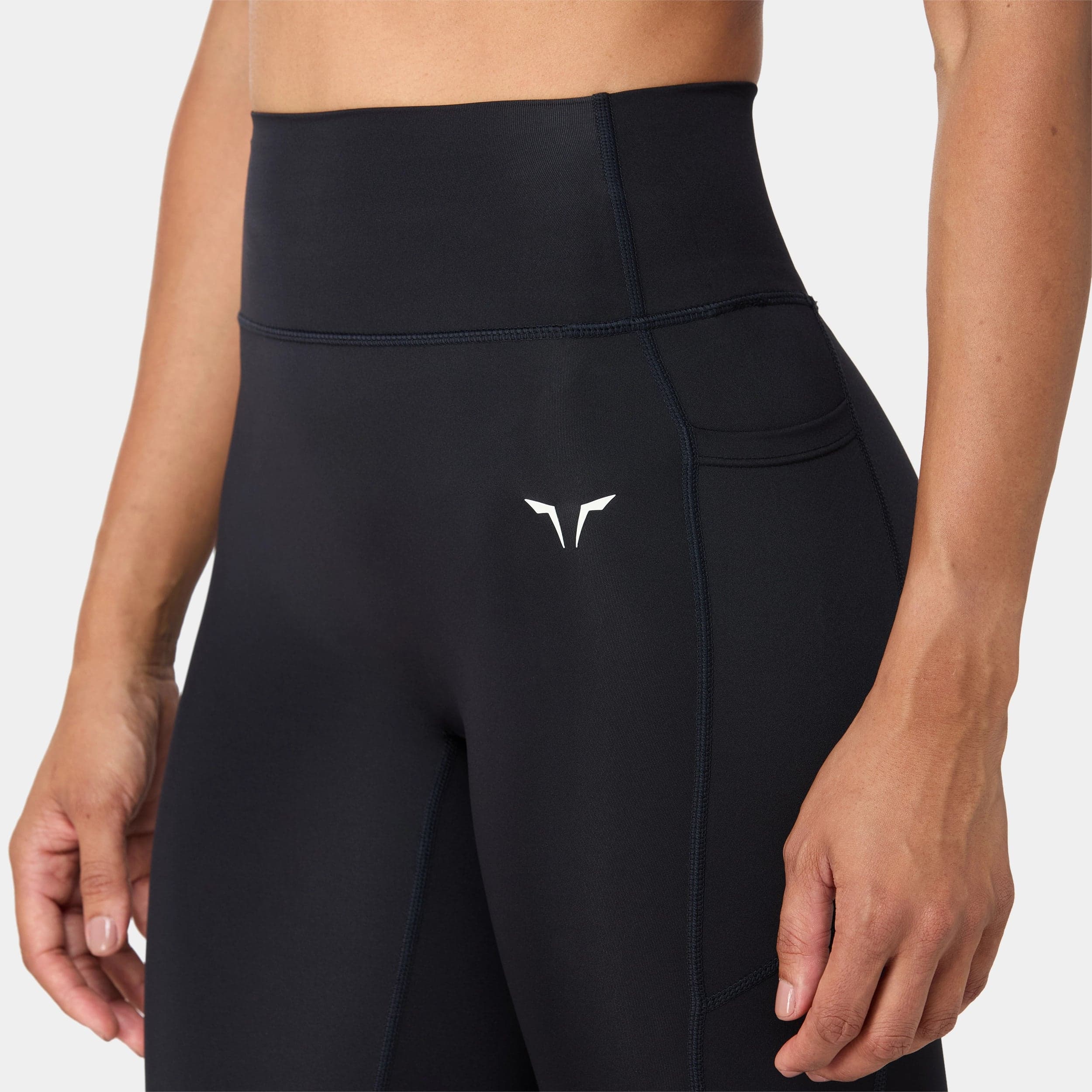 High Rise 24" Leggings — view 5