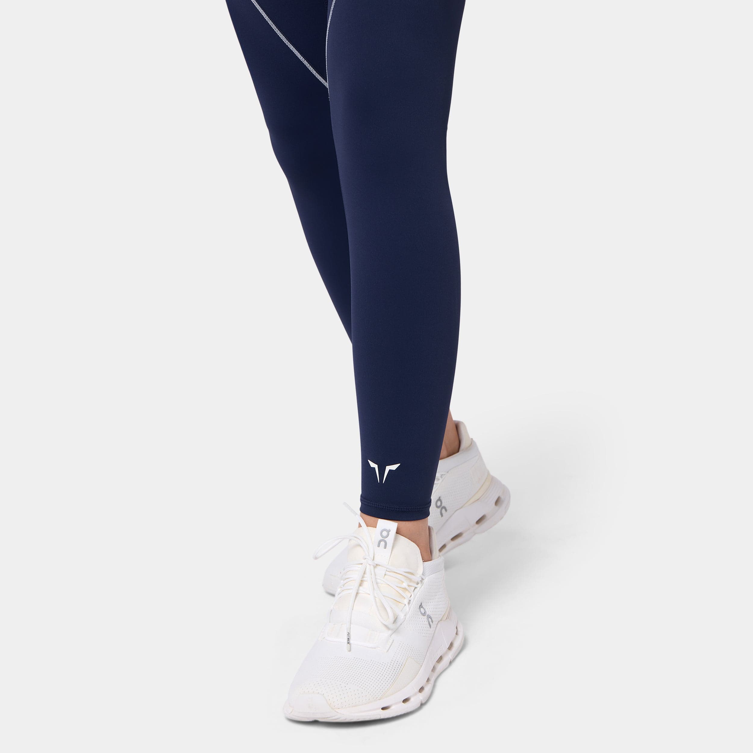 High Rise Contour 27" Leggings — view 5